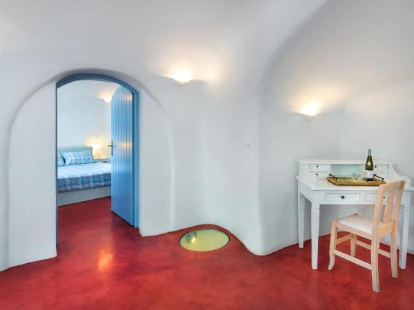 Anatoli Hotel & Spa : photo 4 de la chambre appartement familial troglodyte - jardin visanto
