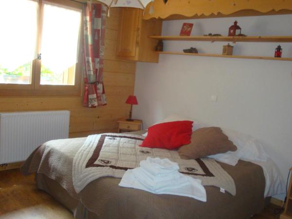 Bed and Breakfast Chalet Manava : photo 8 de la chambre chambre double ou lits jumeaux