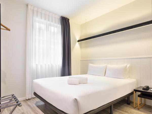 Acta BCN 40 : photo 9 de la chambre chambre double