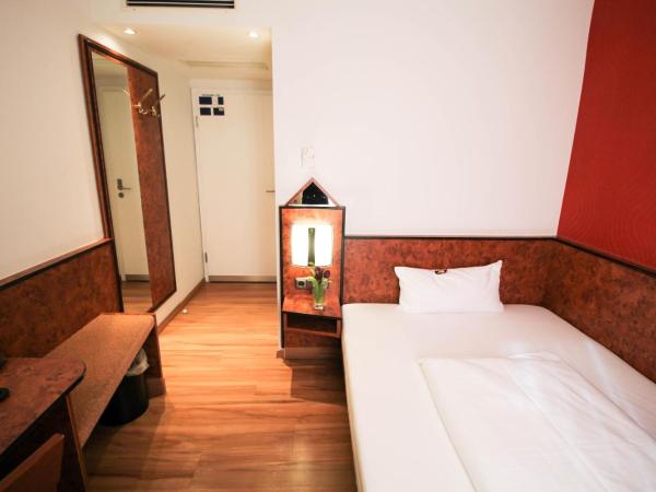 Hotel Miramar am Römer : photo 1 de la chambre chambre simple