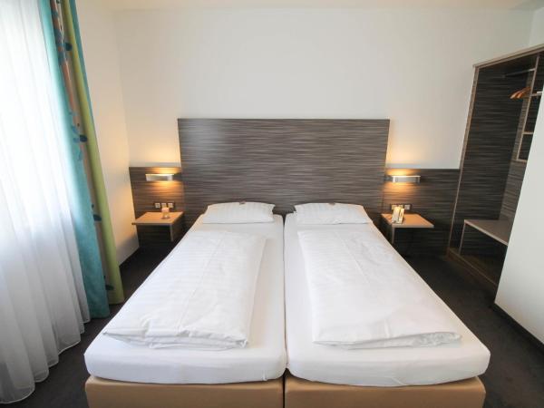 Hotel am Zoo : photo 3 de la chambre chambre double