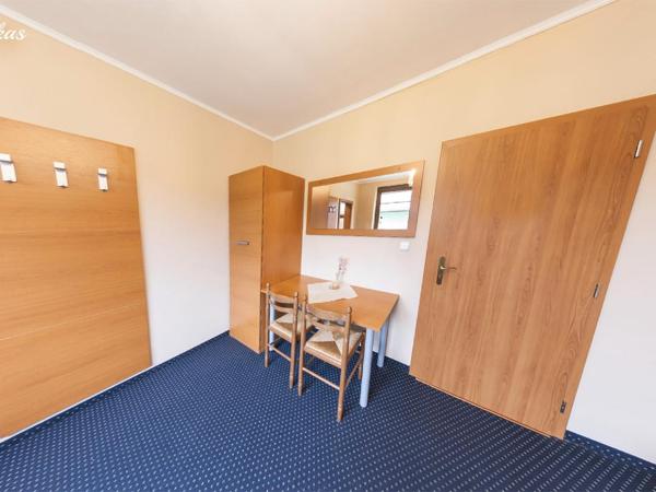 Pension Lukas : photo 5 de la chambre chambre double avec baignoire #7