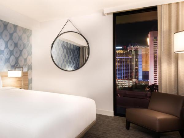 The LINQ Hotel and Casino : photo 2 de la chambre chambre de luxe avec 2 lits doubles - non-fumeurs - vue sur le strip