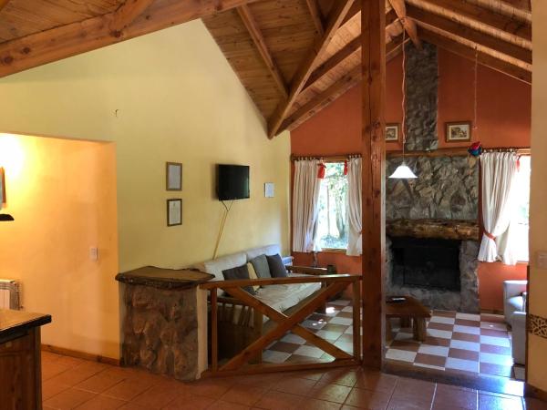 Complejo Duendes del Maiten : photo 8 de la chambre cottage - vue sur jardin