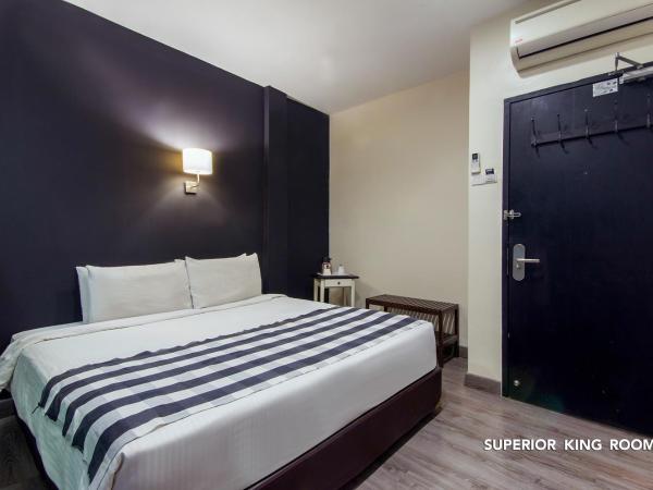 Ceria Hotel : photo 3 de la chambre chambre lit king-size supérieure