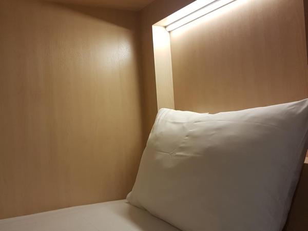 Hotel 1000 Miles : photo 3 de la chambre lit dans dortoir pour femmes de 4 lits