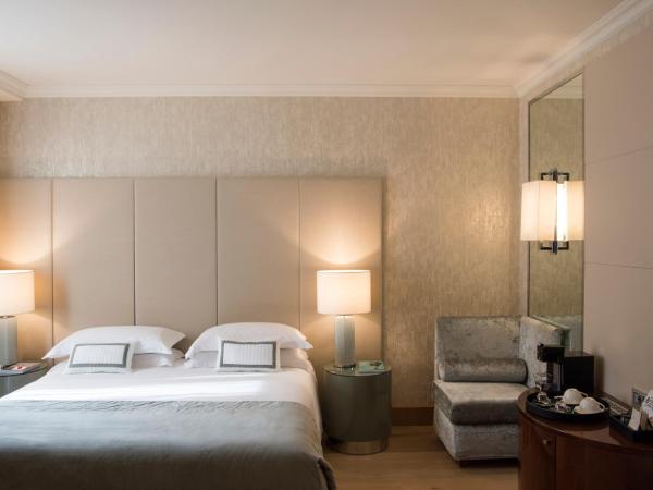 Rosa Grand Milano - Starhotels Collezione : photo 2 de la chambre hébergement familial communicant
