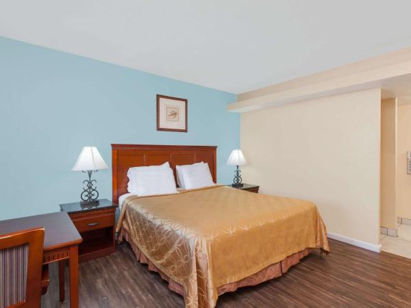 Travelodge by Wyndham San Diego SeaWorld : photo 4 de la chambre chambre lit king-size - non-fumeurs