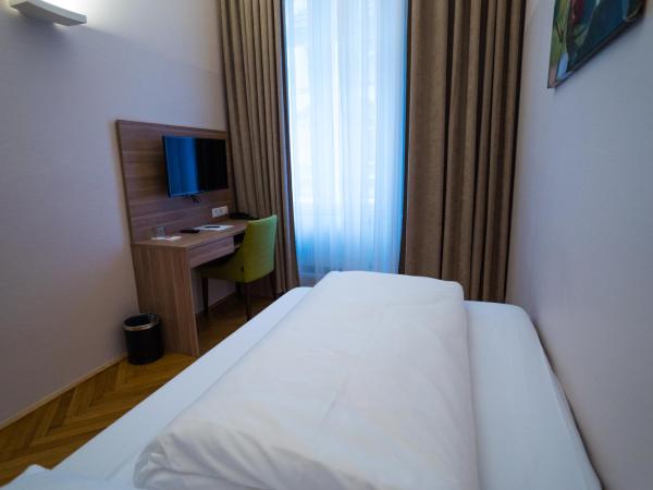 Hotel Marc Aurel - Newly refurbished : photo 6 de la chambre chambre simple