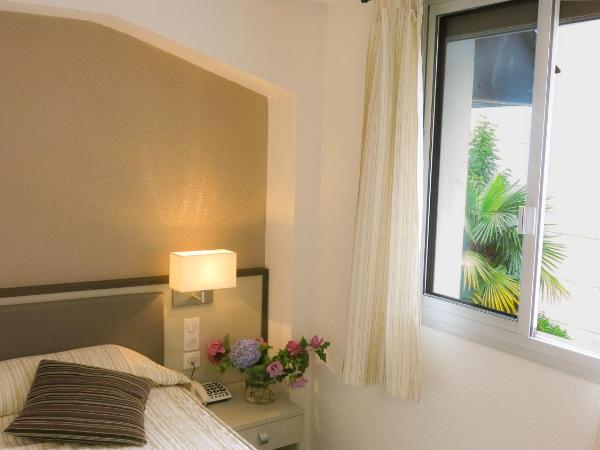 Hôtel La Source : photo 3 de la chambre chambre simple