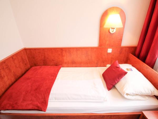 Hotel West an der Bockenheimer Warte : photo 3 de la chambre chambre simple Économique