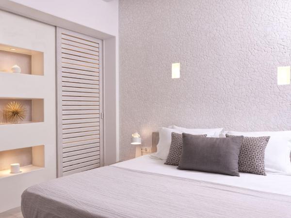 Myst Boutique Hotel : photo 7 de la chambre chambre premium côté piscine - vue sur mer