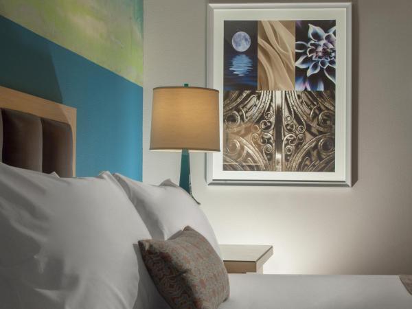 Downtown Grand Hotel & Casino : photo 3 de la chambre grand hébergement lit king-size deluxe - non-fumeurs