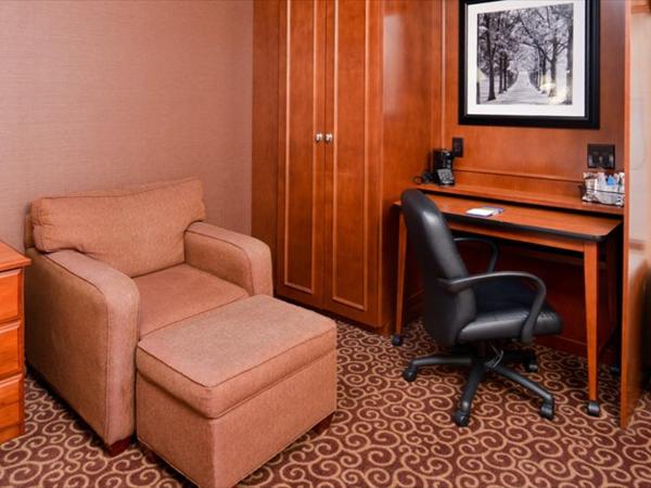 McKnight Hotel : photo 3 de la chambre chambre lit king-size - non-fumeurs