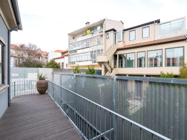 Charm Palace Porto : photo 7 de la chambre studio supérieur