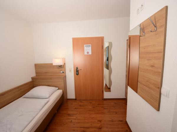 Hotel Linde Stuttgart : photo 3 de la chambre chambre simple