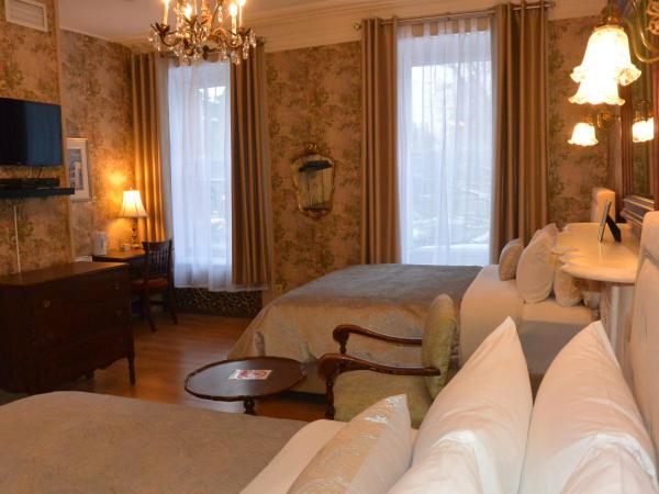 Manoir Sainte Genevieve : photo 5 de la chambre chambre double avec 2 lits doubles