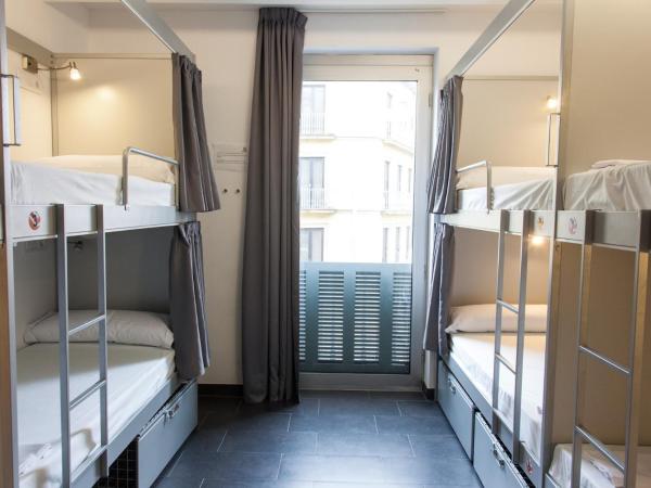 St Christopher's Inn Barcelona : photo 5 de la chambre lit dans dortoir de 8 lits 