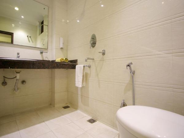 Hotel City Premier - Near Galleria Market , Super Mart-1 DLF Gurgaon : photo 10 de la chambre chambre double super deluxe
