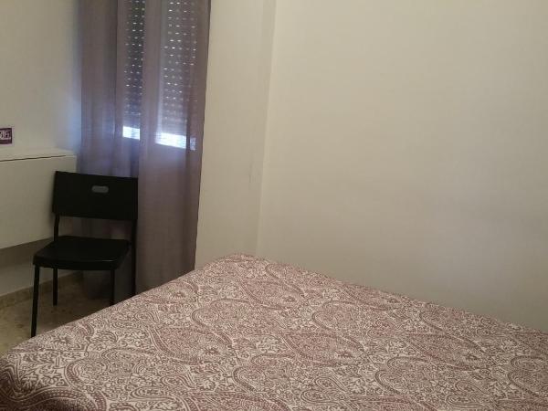 Hostal Tilos : photo 8 de la chambre chambre simple