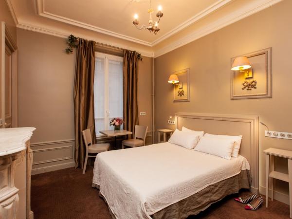 Hotel Bonaparte : photo 6 de la chambre chambre double classique