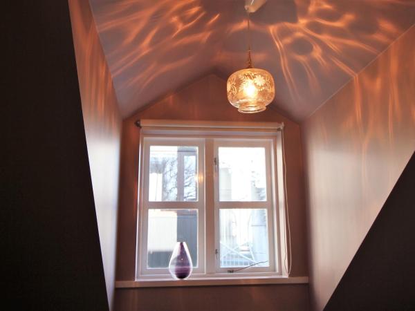 Grettir Guesthouse : photo 5 de la chambre chambre double supérieure