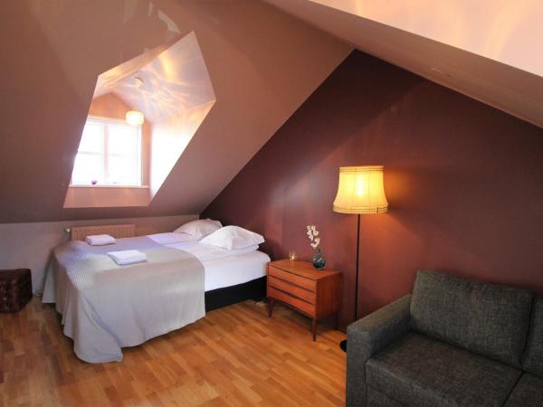 Grettir Guesthouse : photo 4 de la chambre chambre double supérieure