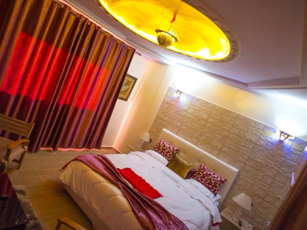 Maison d'hôtes La Ferme AZIZA : photo 3 de la chambre chambre double