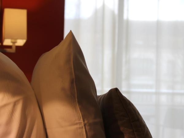 Hotel de France : photo 3 de la chambre chambre double ou lits jumeaux supérieure avec climatisation