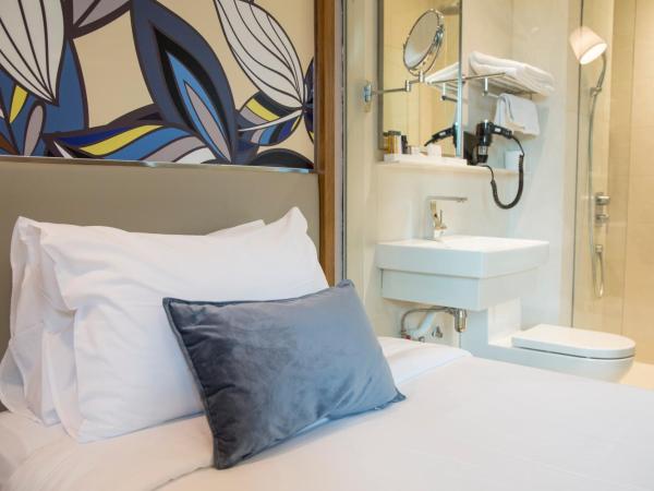 Hotel Bencoolen at Hong Kong Street : photo 4 de la chambre chambre lits jumeaux deluxe