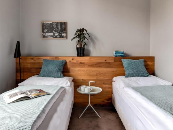 Hotel city.city : photo 2 de la chambre chambre double ou lits jumeaux