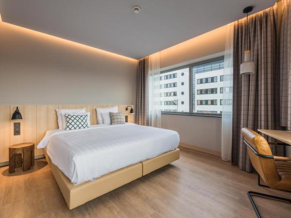 Urban Lodge Hotel : photo 2 de la chambre chambre double deluxe avec baignoire