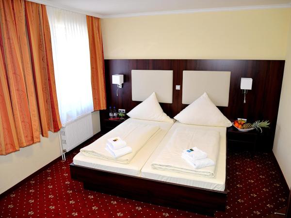 Hotel Neugrabener Hof : photo 6 de la chambre chambre double