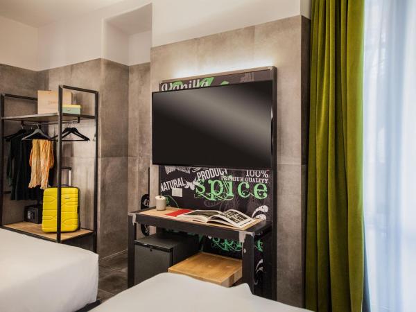 Spice Hotel Milano : photo 3 de la chambre chambre quadruple