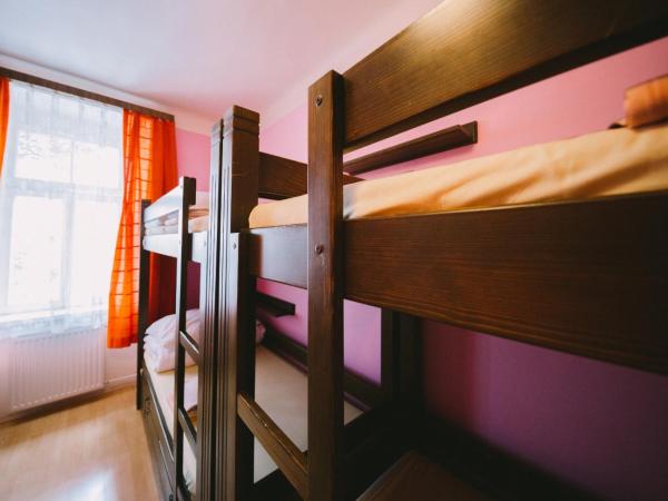 Hostel Dakura : photo 10 de la chambre lit dans dortoir pour femmes de 4 lits