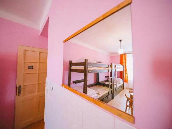 Hostel Dakura : photo 8 de la chambre lit dans dortoir pour femmes de 4 lits