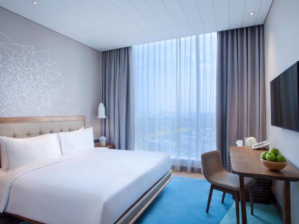 Mercure Jakarta Pantai Indah Kapuk : photo 3 de la chambre chambre lit king-size supérieure