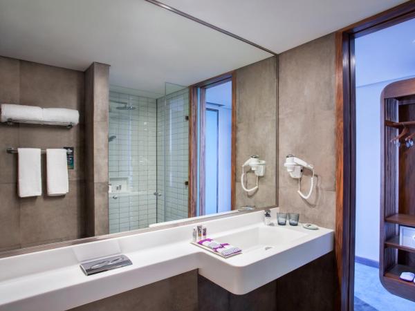 Mercure Jakarta Pantai Indah Kapuk : photo 2 de la chambre chambre lit king-size privilège 