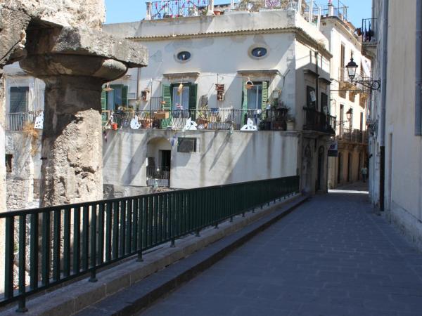 Residence Emozioni Ortigia : photo 3 de la chambre studio familial