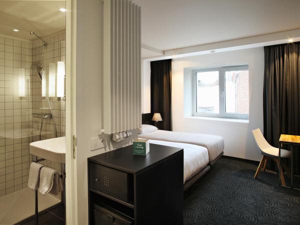 Hotel Van Belle : photo 1 de la chambre chambre lits jumeaux