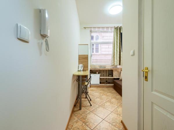 hostelswidnicka24 : photo 2 de la chambre mini-studio 2