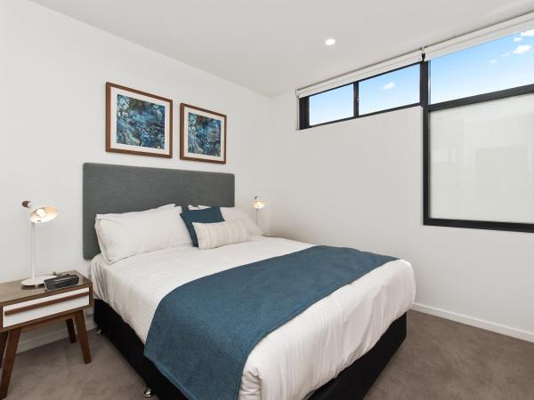 Ivy and Eve Apartments by CLLIX : photo 4 de la chambre appartement 3 chambres avec vue sur la ville

