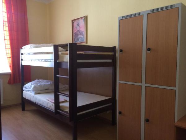 Hostel Dakura : photo 6 de la chambre lit dans dortoir pour hommes de 4 lits