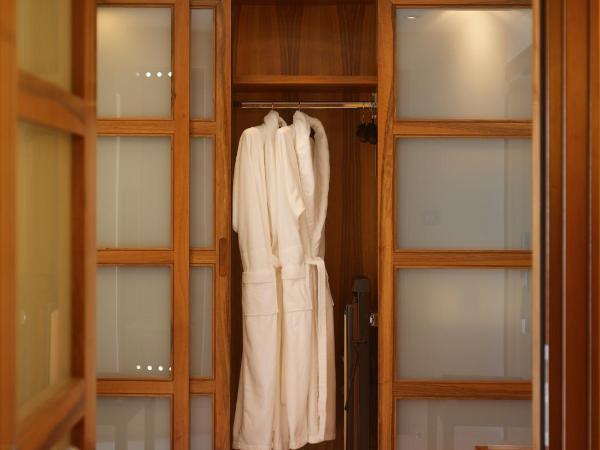 Aghadoe Heights Hotel & Spa : photo 1 de la chambre chambre double de luxe - vue sur lac