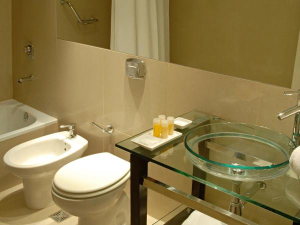 Dazzler by Wyndham Buenos Aires Maipu : photo 4 de la chambre chambre triple classique - non-fumeurs