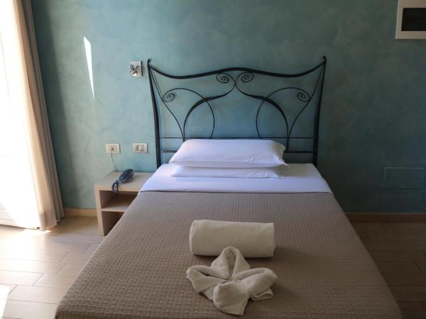 Hotel La Madonnina : photo 4 de la chambre chambre simple
