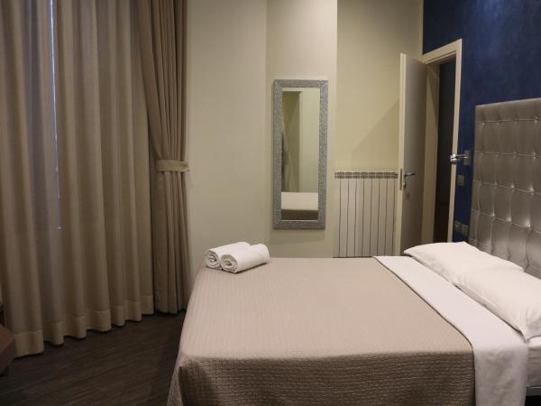 Hotel La Madonnina : photo 4 de la chambre suite