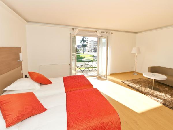 Villa Thermae Thonon-Les-Bains : photo 5 de la chambre suite junior avec lits jumeaux (2 adultes)