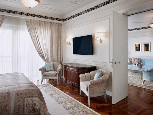 Palazzo Versace Dubai : photo 2 de la chambre grande suite - vue sur ville