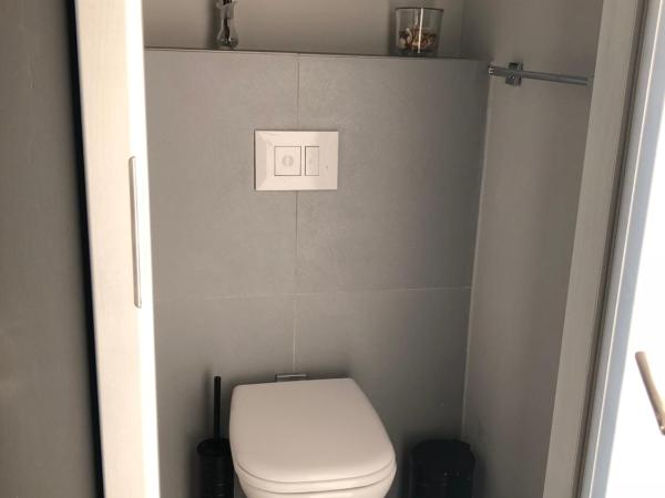 Balance Home : photo 9 de la chambre chambre lit king-size de luxe - vue sur rivière